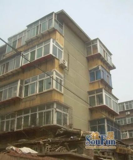 济南天桥区四建宿舍2室1厅1卫南北朝向1385.00元/月出