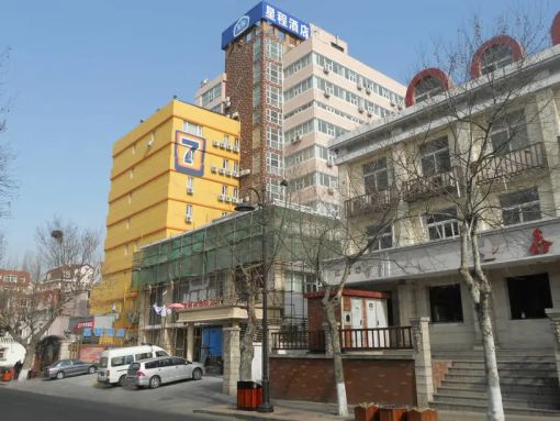 延安一路小区1室1厅1卫南朝向1500.00元/月出租
