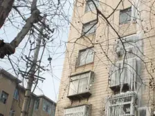 壹+葡萄山+福山路+低楼层+全明户型+4室+停车方便