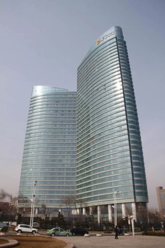 万丽海景1室1厅1卫南朝向6000.00元/月出租