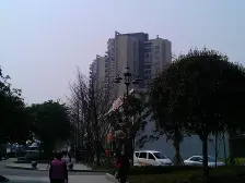 龙洲湾区府旁小高层龙洲花园精装两房拎包入住