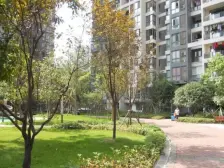 产证在手,产权清晰,家电家具齐全,住家装修