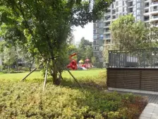 小龙坎 诺丁阳光一房39万