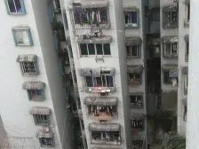 解放碑+楼梯房+产权在手+中华路