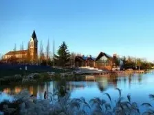 龙湖葡醍临水系, 东南01户南向位置,前后大楼间距