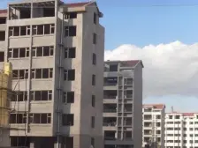 城市花园A区步梯4楼,带阁楼,带车库