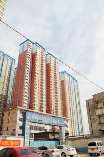 龙海南苑2室2厅1卫北朝向750.00元/月出租