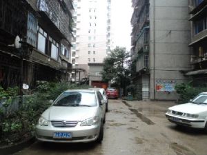 东进小区2室1厅南北