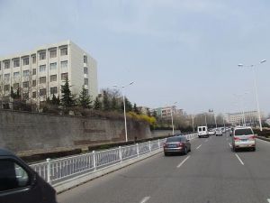青年南路2室2厅南北