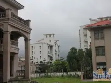 成熟大小区,位置好,交通便利,,大人小朋友都喜欢