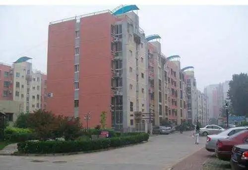赛罕区园艺所小区2室2厅1卫南北朝向1400.00元/月出租