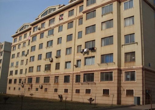 海南岛一路小区2室1厅1卫南北朝向1200.00元/月出租
