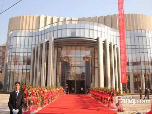 洛阳升龙城3室2厅2卫南北朝向3200.00元/月出租
