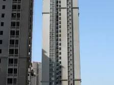 万象城一区,房东自住的精装修,保护良好