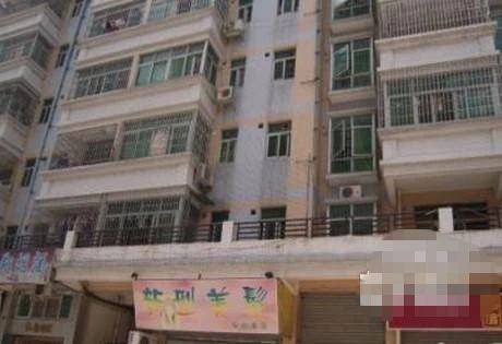 桂园小区2室1厅1卫南北朝向1350.00元/月出租