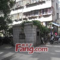 阳光公寓1室0厅东