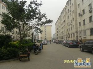 丽苑小区 中间楼层 交通便利 设施齐全