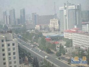 润宇商 圈 出行方便 配套齐全