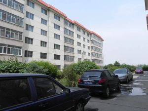 东苑新城小区 1室1厅 西