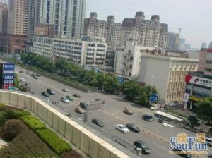 新世纪花苑4室2厅南