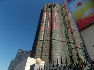 总高18层,两梯两户小高层,诚售