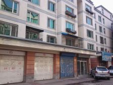县府街三联化工小区采光好非顶楼精装修出行方便