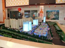 水岸东方 东港龙城 一室阳面 中间层次 诚心出售