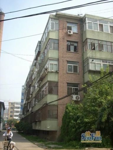 西苑路29号街坊3室1卫南北朝向1000.00元/月出租