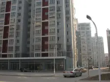 此房是南北通格局,户型好小区前排采光好,公摊小