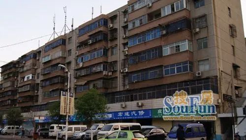 色织厂家属院2室1厅1卫南北朝向1000.00元/月出租