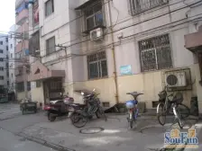 陇海路淮北街 便宜两室新装修 双气低楼层