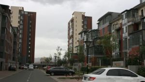 南茶坊,维多利, 通达南站,步梯五楼,两居,可贷款