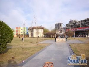 电梯房精装修 大客厅 改造大卧室 业主好说话诚意出售