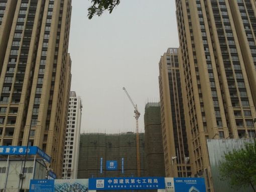 建业贰号城邦3室1厅1卫南朝向3300.00元/月出租