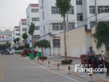 经开区北海路乐川街友谊小区一楼东山带实墙院南门口近