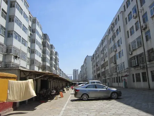 南胡住小区
