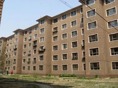 巨海城十区2室1厅1卫南北朝向2000.00元/月出租