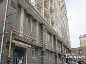 房子位于市区,泰华万达步行可到,小户型纯住宅