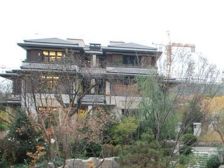 燕西华府 6室3厅 南 西 北