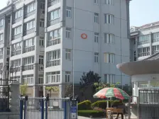 高档封闭小区 三室 好楼层 精装修 家具家电齐全