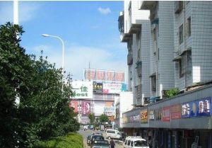 三甲医院旁好出租商场地铁白鸽咀住宅性质70年产权