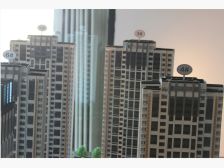 精装修,没怎么住,家具家电齐全,拎包入住