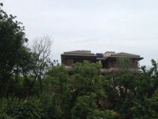 燕西华府C1区大独栋,位置好,有电梯,使用空间大