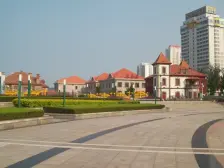 天鸿,好楼层,无遮挡,封闭小区,生活配套齐全。