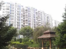 隆泉华庭封闭小区越层大面积诚心卖