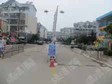 精装修4室 电梯洋房 车库38平 楼上楼下两层