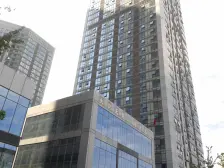 星海广场 一万一平 精装修 保持好 看房方便