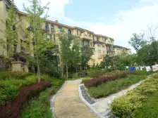 金石明珠 2楼 两室南北通透 精装 近小区出入口