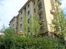 别墅洋房小区、电梯独立入户、交通便利,50年产权