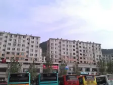 新上位置好,中间楼层,精装修,无遮挡视野好,带阳台